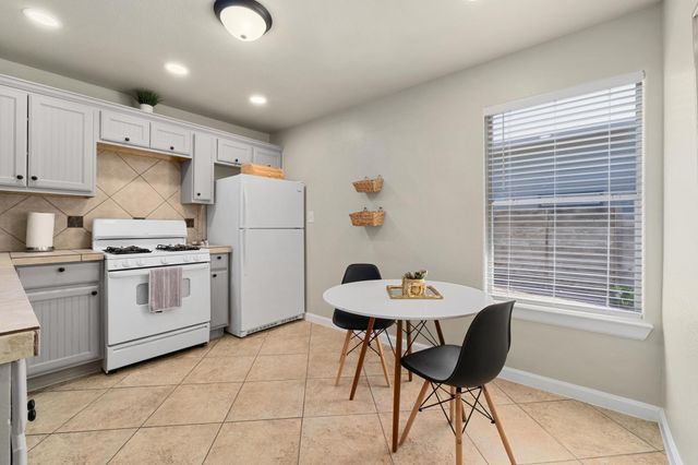 7215 Bennett Ave, Austin, TX 78752