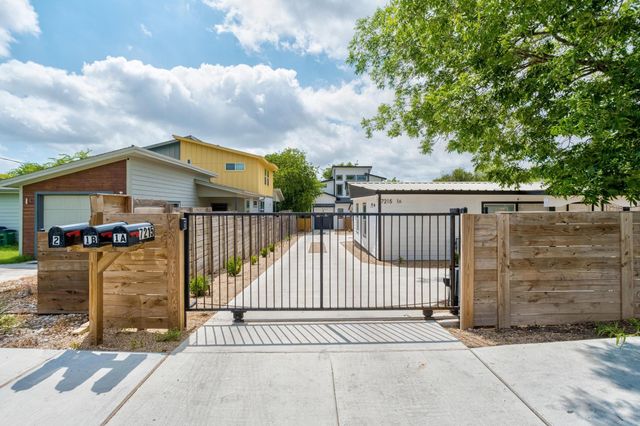 7215 Bennett Ave, Austin, TX 78752