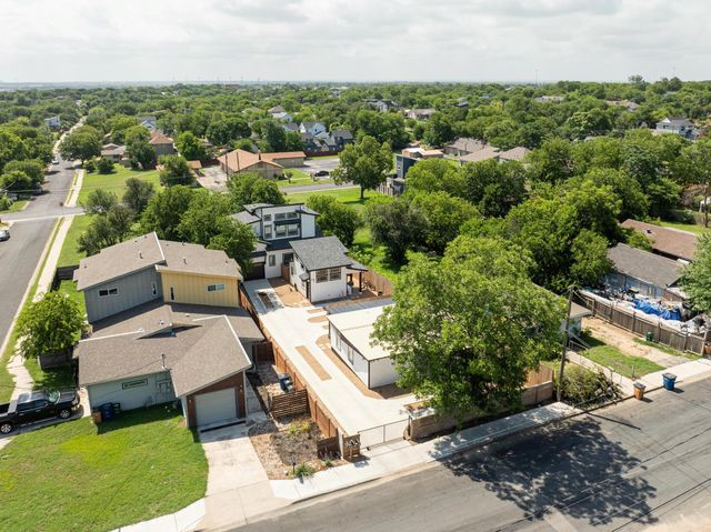 7215 Bennett Ave, Austin, TX 78752