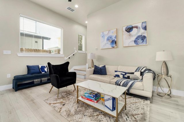 7215 Bennett Ave, Austin, TX 78752