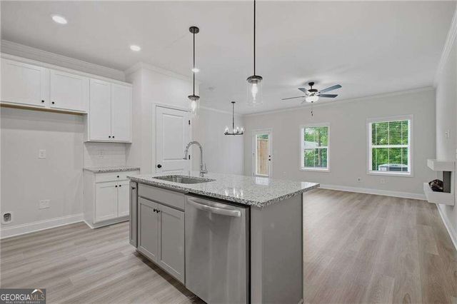 13 Sparks Way, Austell, GA 30106