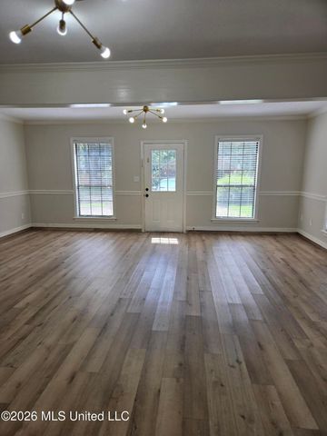 205 Casa Grande Drive, Clinton, MS 39056