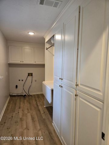 205 Casa Grande Drive, Clinton, MS 39056