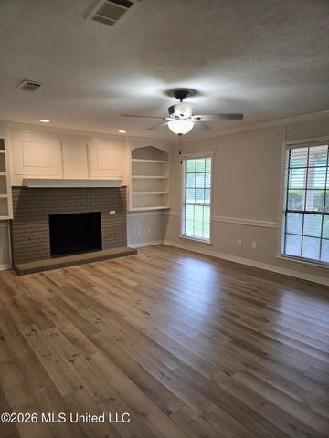 205 Casa Grande Drive, Clinton, MS 39056
