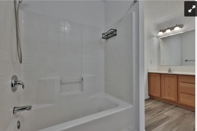 13903 Erwin Court, Eden Prairie, MN 55344