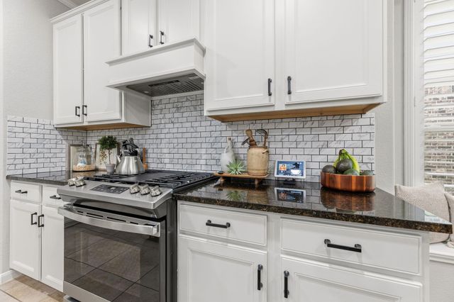 12911 Waterbury Edge Lane, Humble, TX 77346