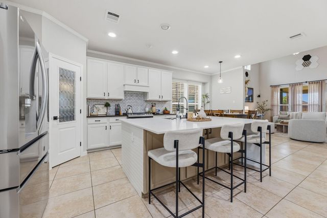 12911 Waterbury Edge Lane, Humble, TX 77346