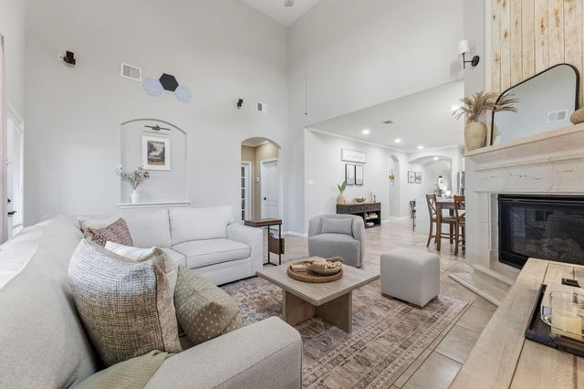 12911 Waterbury Edge Lane, Humble, TX 77346