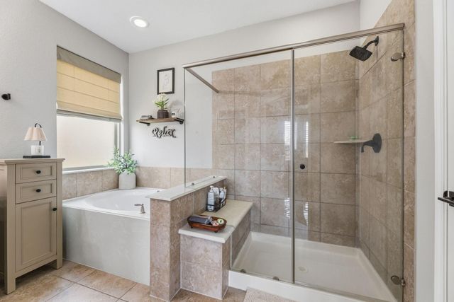 12911 Waterbury Edge Lane, Humble, TX 77346