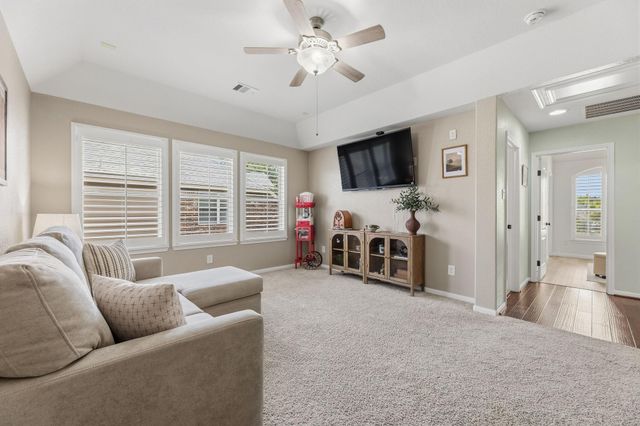 12911 Waterbury Edge Lane, Humble, TX 77346