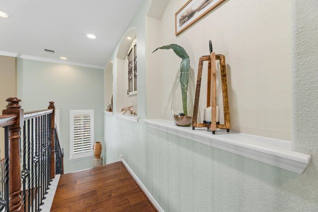 12911 Waterbury Edge Lane, Humble, TX 77346