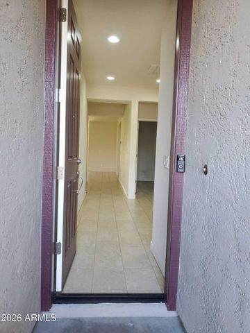 9987 W FOOTHILL Drive, Peoria, AZ 85383