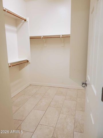 9987 W FOOTHILL Drive, Peoria, AZ 85383
