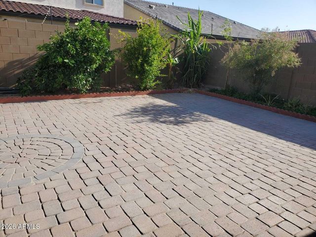 9987 W FOOTHILL Drive, Peoria, AZ 85383