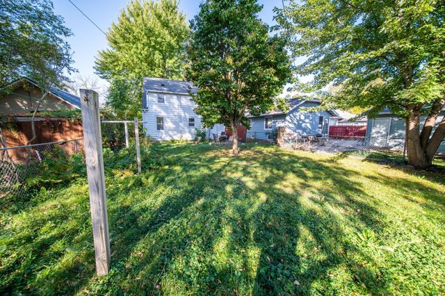 812 9th Avenue NW, Rochester, MN 55901