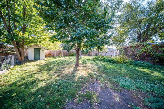 812 9th Avenue NW, Rochester, MN 55901