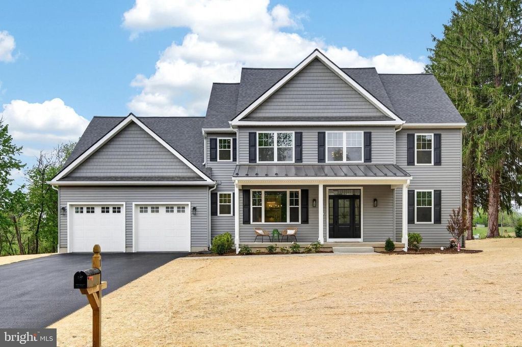 13 RHOADS LN, Media, PA 19063