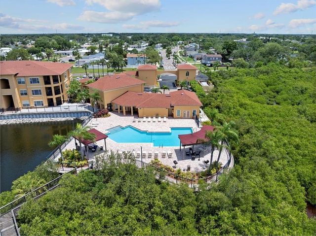 4333 BAYSIDE VILLAGE DRIVE 127, Tampa, FL 33615