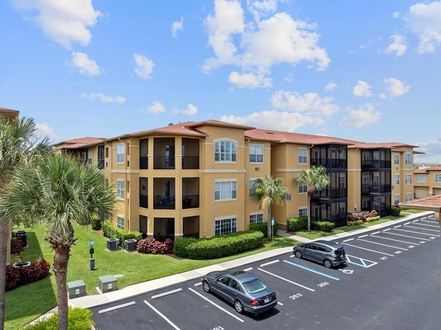 4333 BAYSIDE VILLAGE DRIVE 127, Tampa, FL 33615