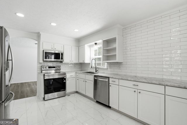 313 Summit Ridge Drive, Lawrenceville, GA 30046