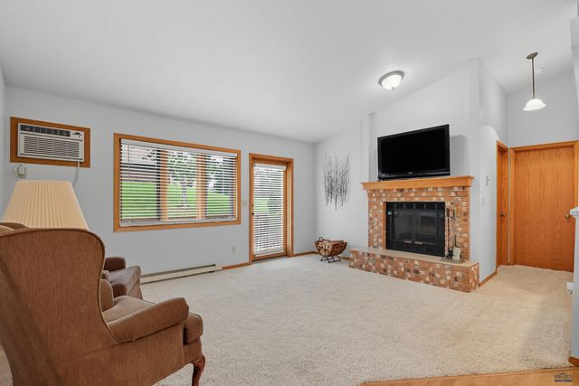 4906 GALENA DR, Rapid City, SD 57702