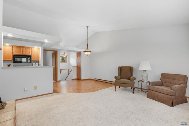 4906 GALENA DR, Rapid City, SD 57702