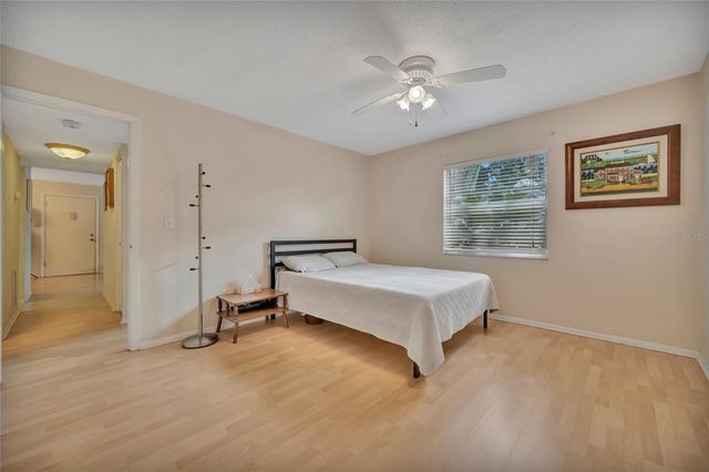 3221 BENEVA ROAD 102, Sarasota, FL 34232