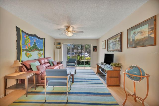 3221 BENEVA ROAD 102, Sarasota, FL 34232