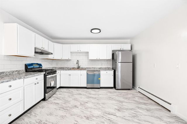 2740 South Road G11, Poughkeepsie, NY 12601