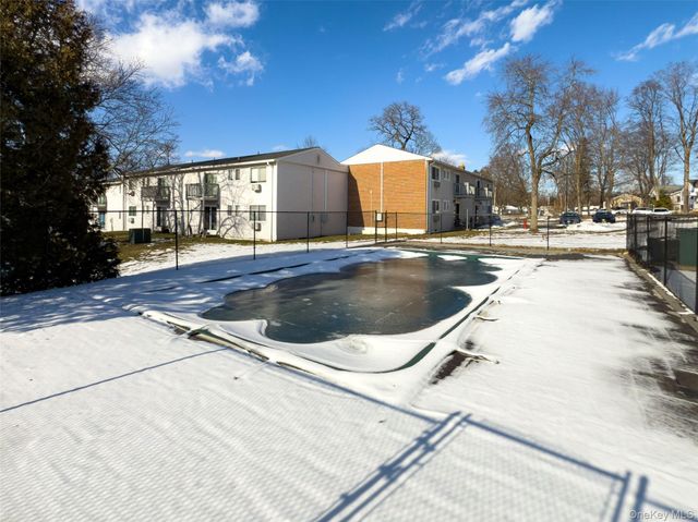 2740 South Road G11, Poughkeepsie, NY 12601