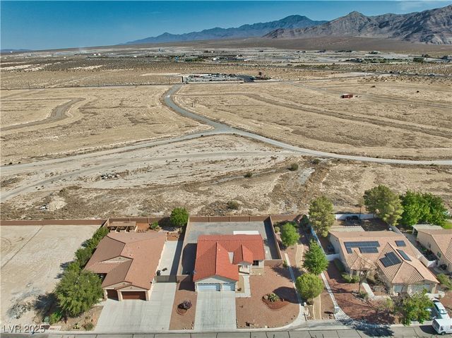 5776 East Badlands Lane, Pahrump, NV 89061