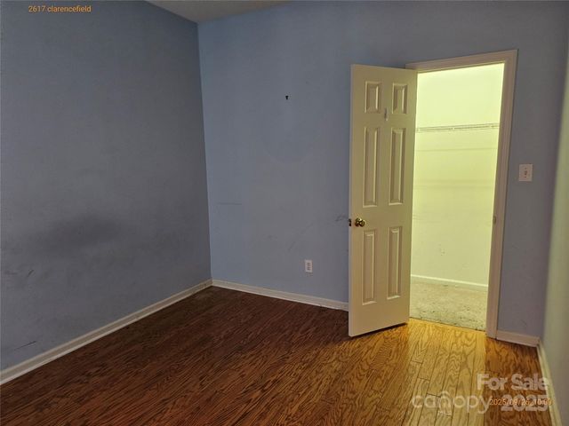 2617 Clarencefield Drive, Charlotte, NC 28216