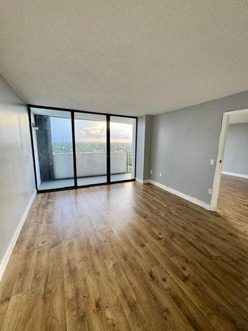 5600 N Flagler Drive 1502, West Palm Beach, FL 33407