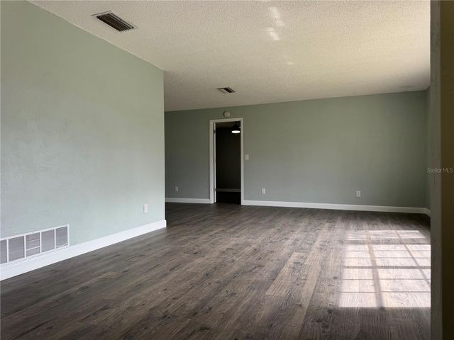 1643 JACOBS ROAD, South Daytona, FL 32119