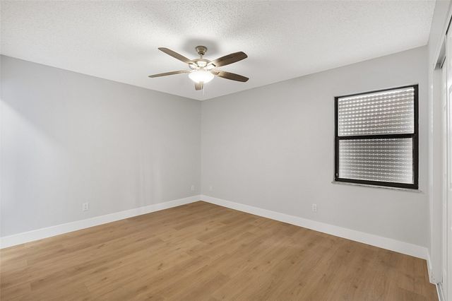 2240 86th Drive, Vero Beach, FL 32966