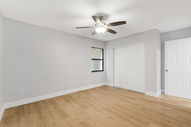 2240 86th Drive, Vero Beach, FL 32966