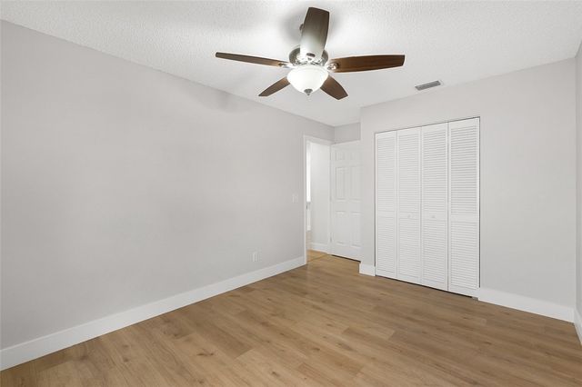 2240 86th Drive, Vero Beach, FL 32966