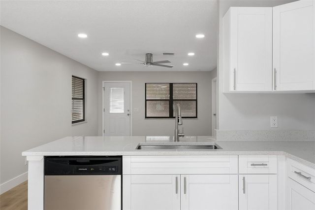 2240 86th Drive, Vero Beach, FL 32966