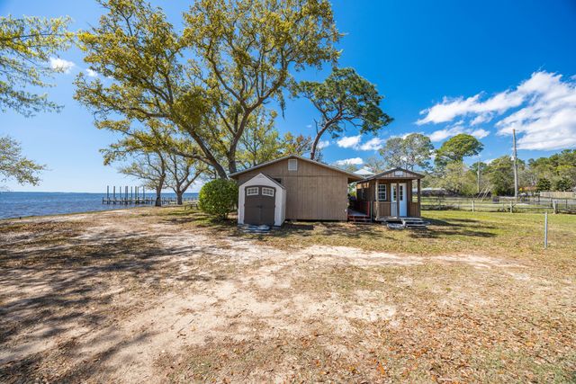 2894 Bay Grove Road, Freeport, FL 32439