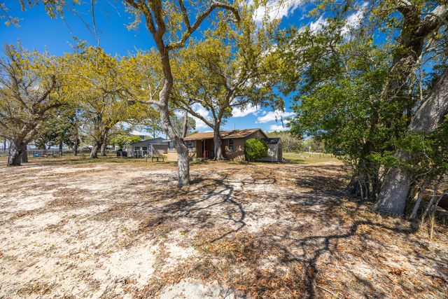 2894 Bay Grove Road, Freeport, FL 32439