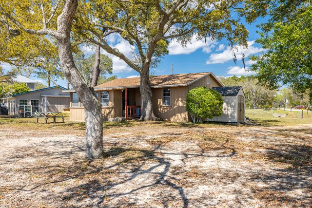 2894 Bay Grove Road, Freeport, FL 32439