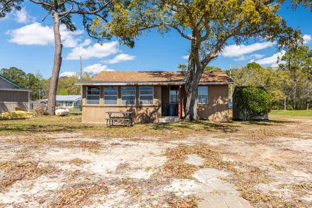 2894 Bay Grove Road, Freeport, FL 32439