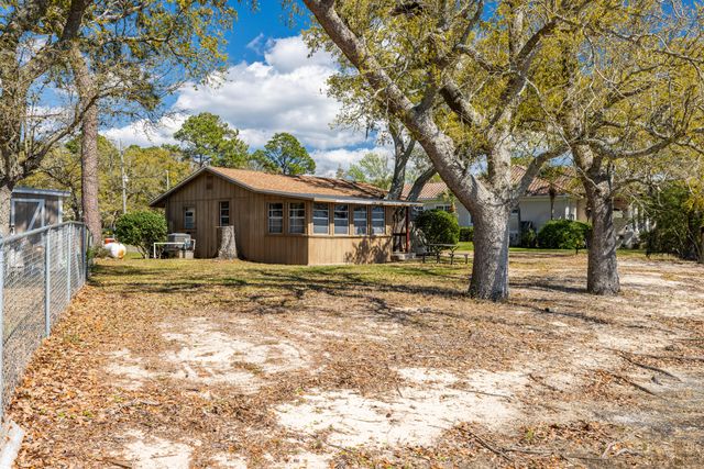 2894 Bay Grove Road, Freeport, FL 32439