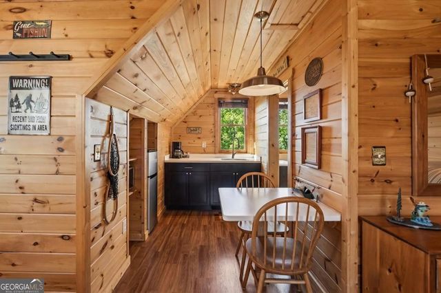 503 Ranch Mountain Drive, Dahlonega, GA 30533