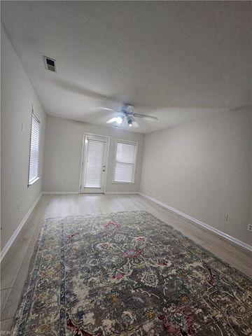 2305 Estuary CT, Virginia Beach, VA 23451