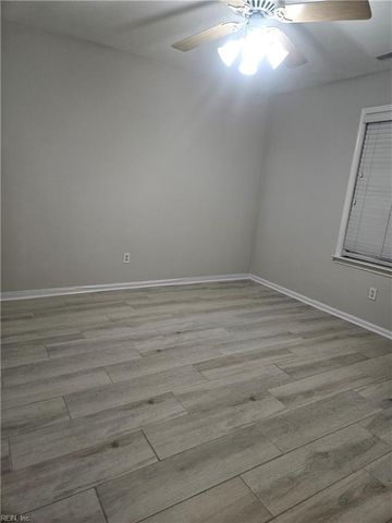 2305 Estuary CT, Virginia Beach, VA 23451