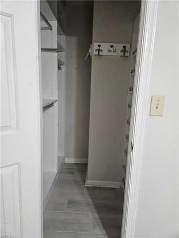 2305 Estuary CT, Virginia Beach, VA 23451