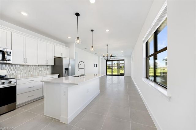 19226 Hinkley DR, Estero, FL 33928