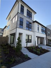 169 Creation, Irvine, CA 92618