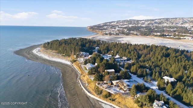 895 Ocean Drive Loop, Homer, AK 99603
